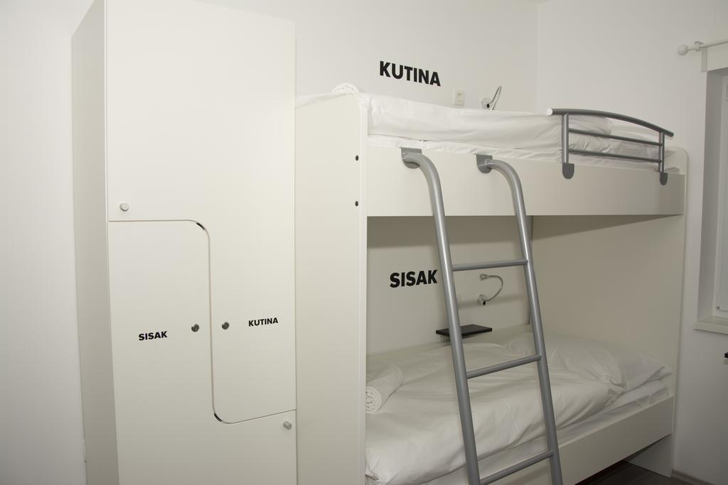 Hostel 101 Dalmatinac Vukovar Bagian luar foto